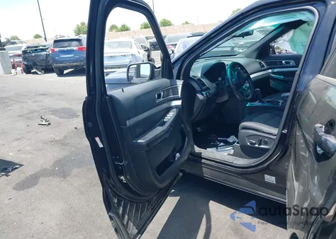 2016 Ford Explorer Xlt z USA, uszkodzony, nr VIN 1FM5K7D86GGA25829